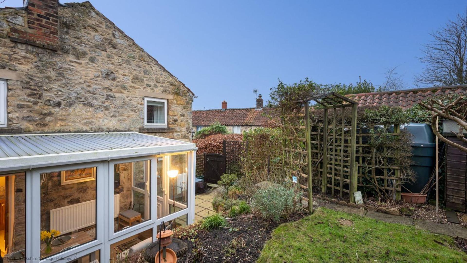 Picturesque Stone Cottage In The Heart Of North Yorkshire Village - Hideaway Cottage Екстериор снимка
